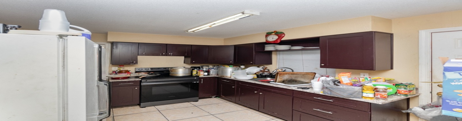 4th St Ne, Winter Haven, Florida 33881, 6 Bedrooms Bedrooms, 4 Rooms Rooms,3 BathroomsBathrooms,Single Family,For Sale,4th St Ne,1,1001
