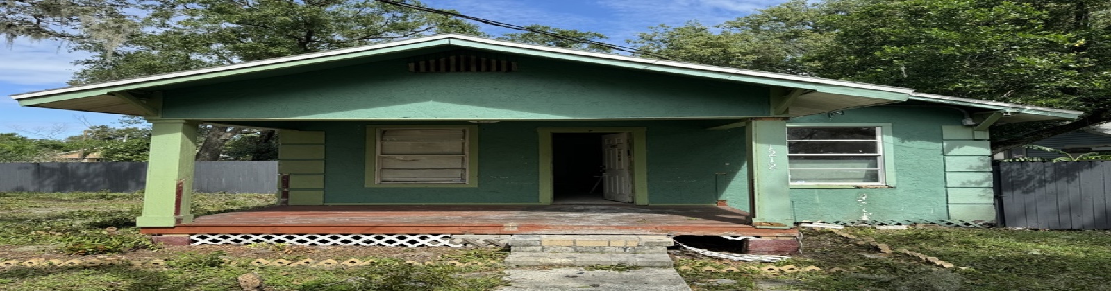 E New Orleans Ave, Tampa, Florida 33603, 7 Bedrooms Bedrooms, 9 Rooms Rooms,4 BathroomsBathrooms,Single Family,For Sale,E New Orleans Ave,1,1004